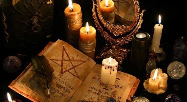 rituales conjuros hechizos
